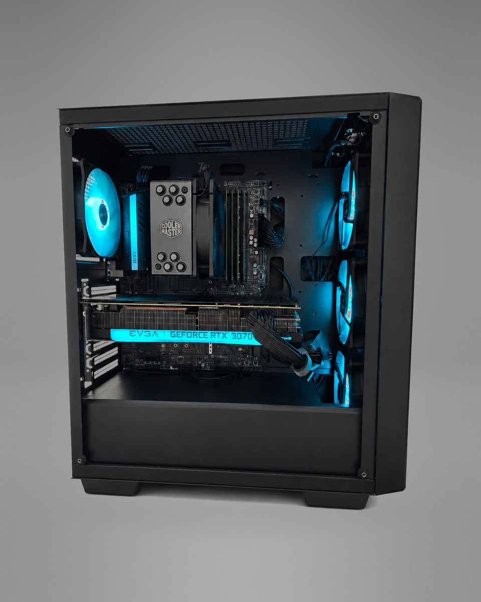 Side view of the black Midnight Circuit 001 chassis showing the tower cooler, graphics card and blue-lit case fans through the open side.
